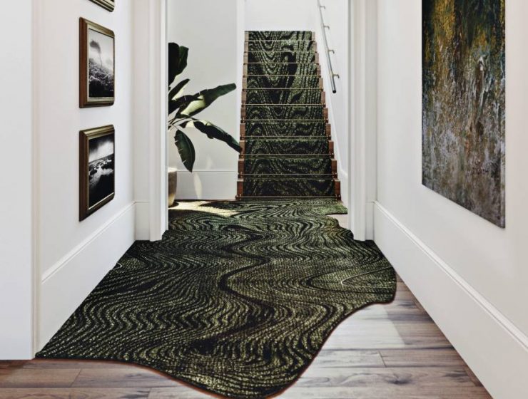 Nimue Hallway: A Personality Filled Entryway at Knighstbrigde Manor Novo Projeto 13 740x560