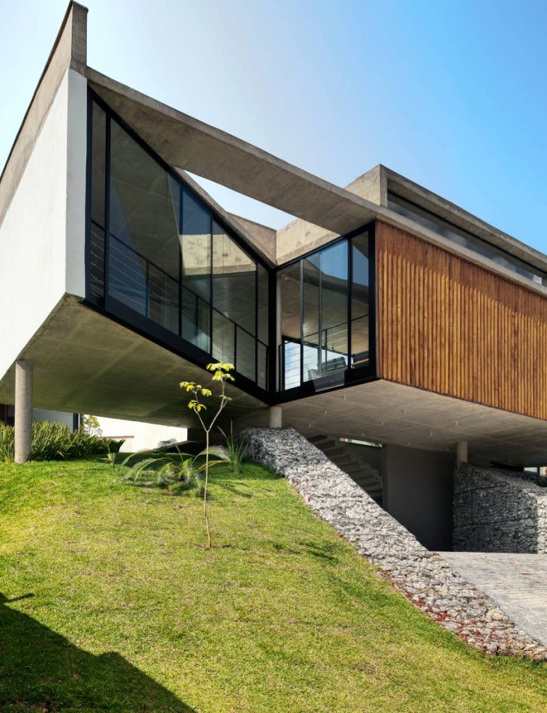 Architecture Projects With Spring Landscapes: Discover Our Top 3