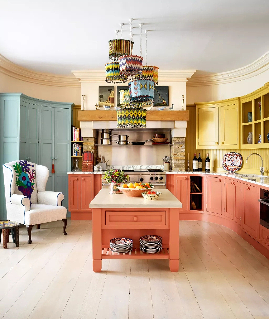 10-Colorful-Kitchen-Designs-You-Cant-Miss-9 10-Colorful-Kitchen-Designs-You-Cant-Miss-9 Project by: Kit Kemp Design Studio - Colorful Kitchen Designs You Can't-Miss Colorful Kitchen Designs You Can’t-Miss 10 Colorful Kitchen Designs You Cant Miss 9