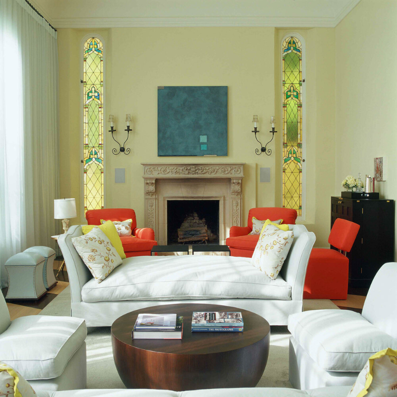 The Top 25 Essentials: Our Best Reads in Review THE BEST INTERIOR DESIGNERS IN CALIFORNIA 11