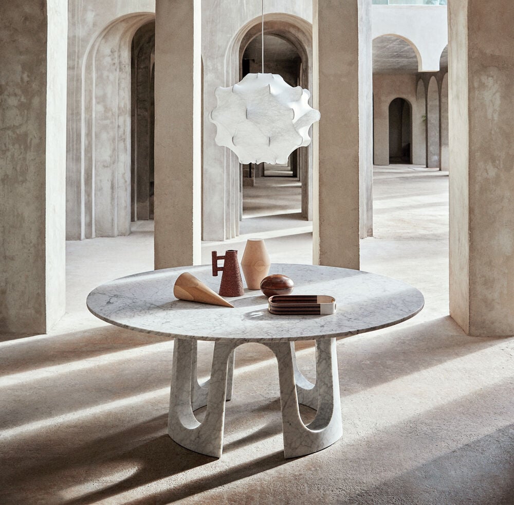 50 Opulent Luxury Dining Tables: A Selection for You dining table 50 Opulent Luxury Dining Tables: A Selection for You 50 luxury dining tables 8
