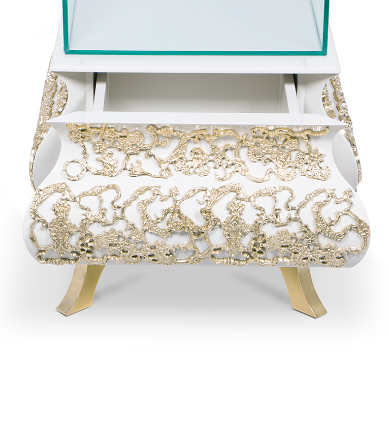 Crochet Display: Perfume Case Made In Wood Lacquer With A Modern Design - Home'Society