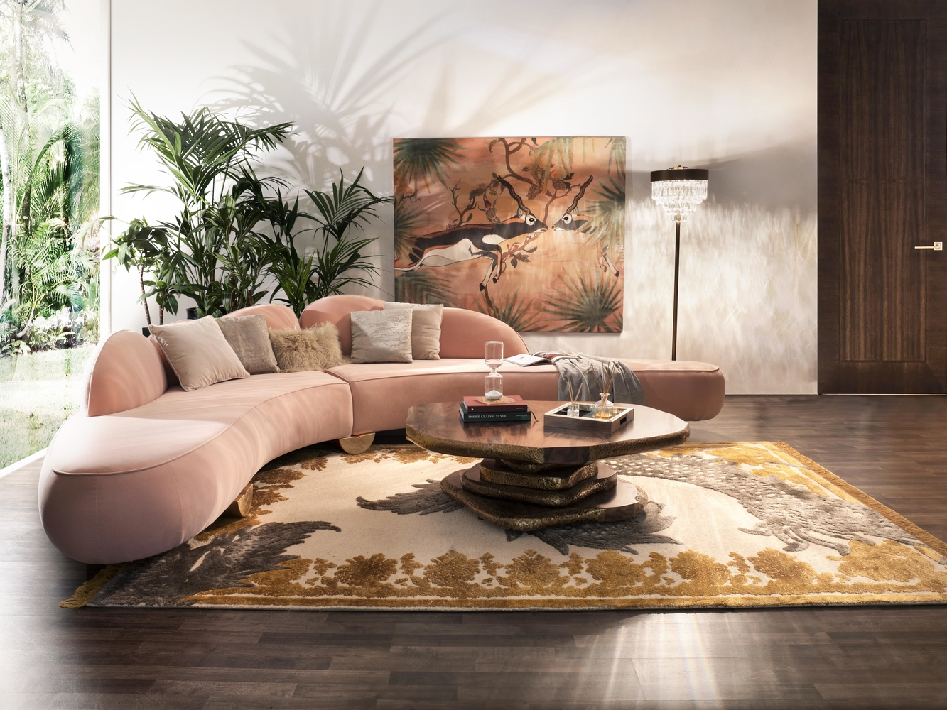 Pink Living Room with Coffee Table with Golden Details - Home'Society