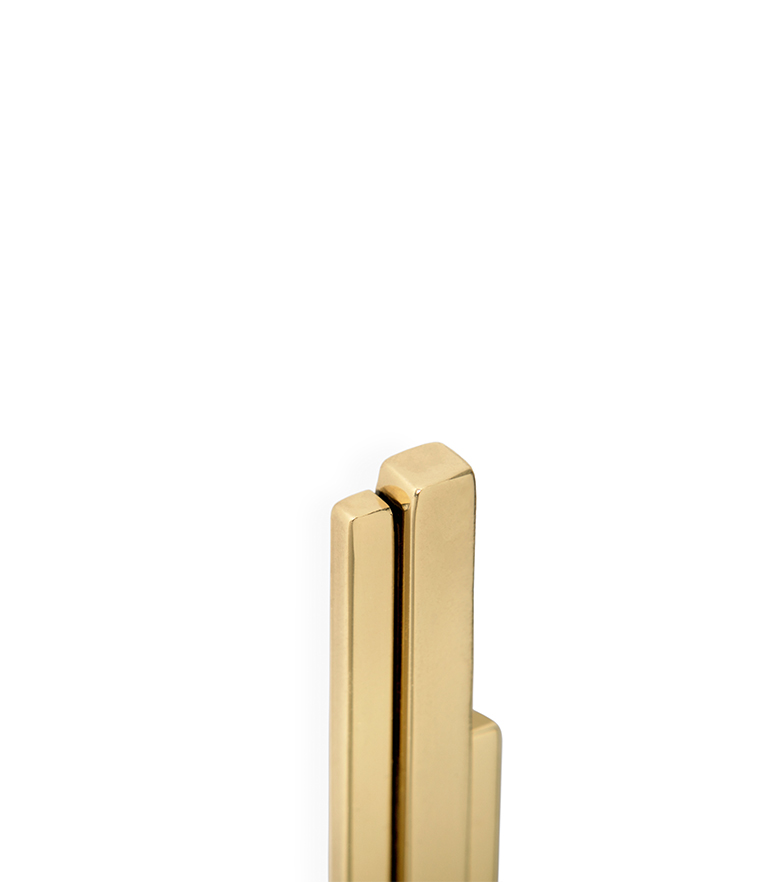 Skyline Cabinet Holder: With a Straking Silhouette CM 3001 - Home'Society