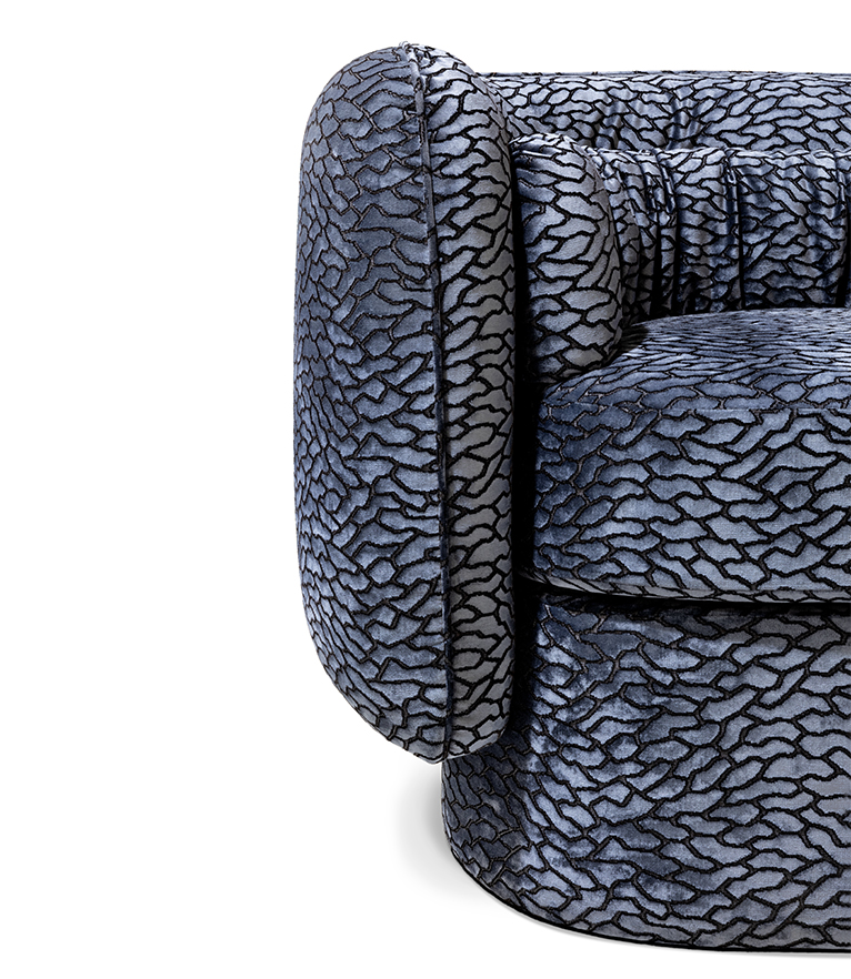 Deb Sofa: Perfect Blend Of Flirty Fun And Modern Sophistication - Home'Society