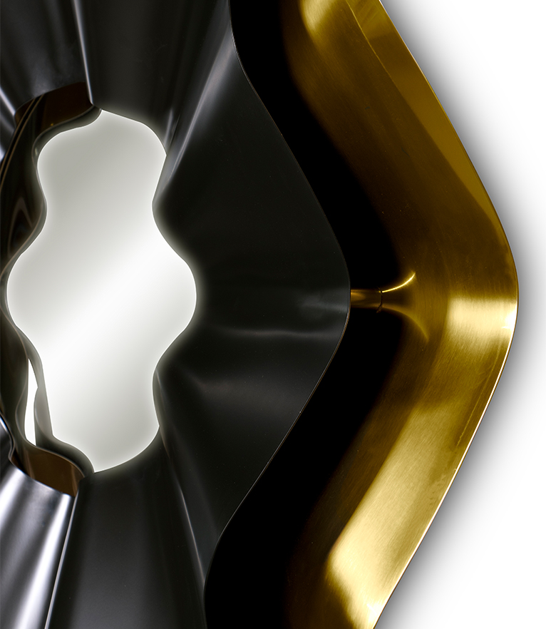 Revê 2-tier Mirror: Matte Exterior With a High Gloss Metallic Interior - Home'Society