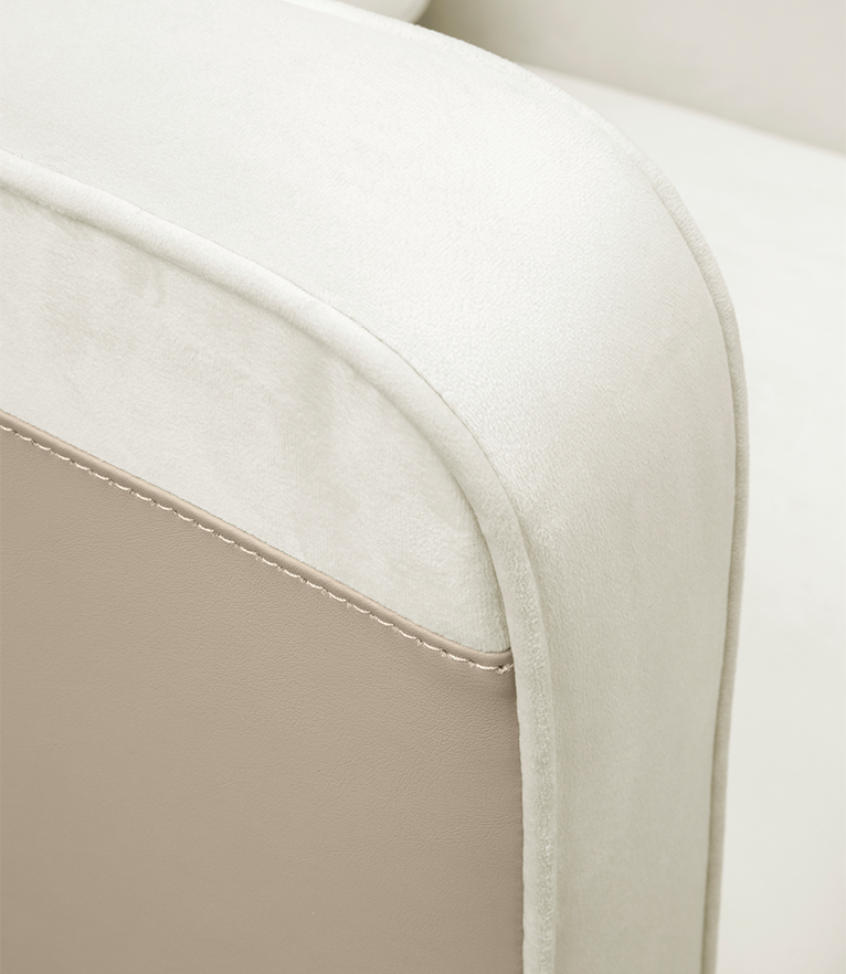 Evaluna Armchair: Clean Lines - Home'Society