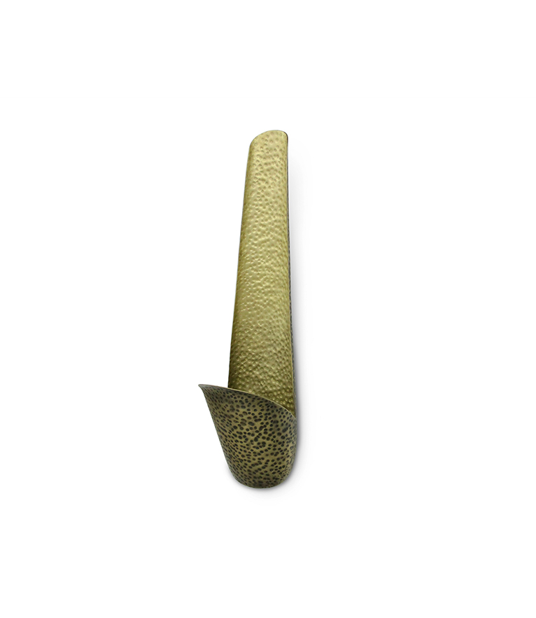 Eclipse Wall Light: Made In hammered Aged Brass With A Modern Design - Home'Society