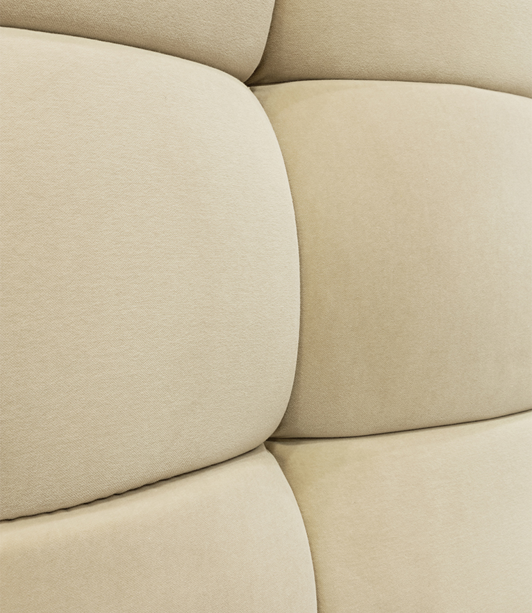 ESSEX Bed – Luxurious Upholstered Bed in Soft Velvet - Home'Society
