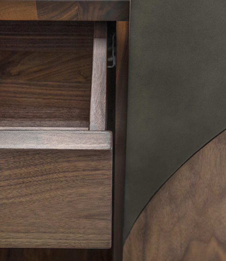 Sulu Sideboard - With A Walnut Veneer Structure For Any Interior Design - Home'Society